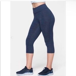 Outdoor Voices Navy Blue Spacedye Capri‎ Athletic Leggings Size Small